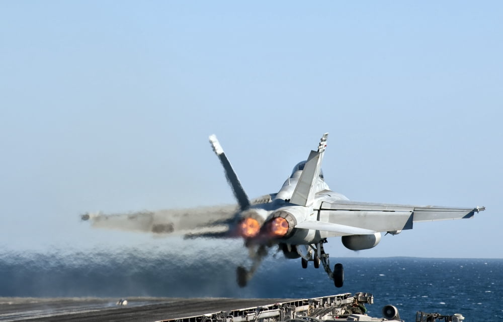 An FA-18F Super Hornet launches from the flight deck of aircraft carrier USS Nimitz Canvas Art - Giovanni CollaStocktrek Images (18 x 12)