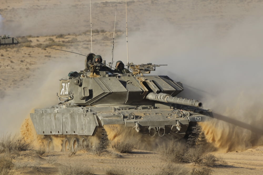 An Israel Defense Force Magach 7 main battle tank in the Negev desert Canvas Art - Ofer ZidonStocktrek Images (18 x 12)