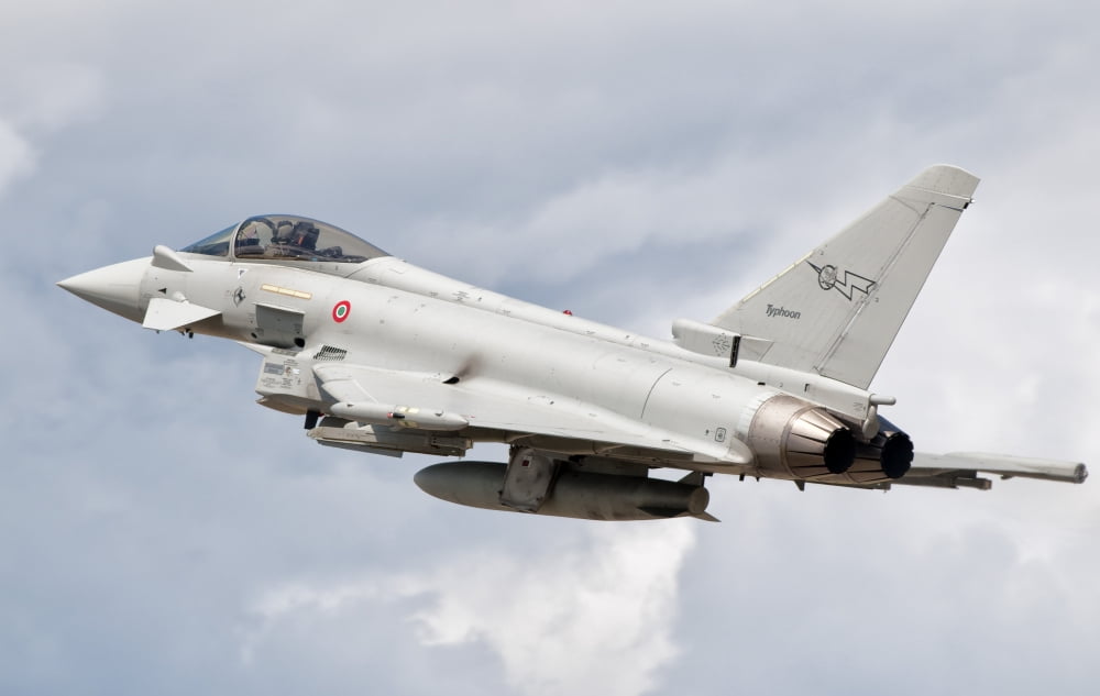 An Italian Air Force Eurofighter Typhoon Canvas Art - Giovanni CollaStocktrek Images (18 x 11)