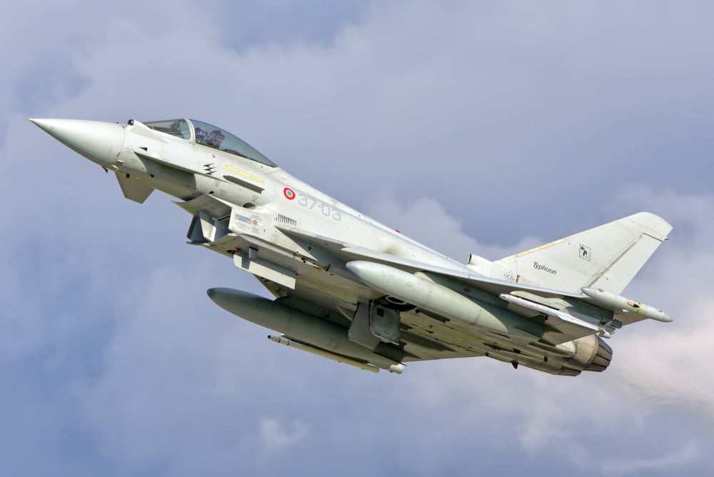 An Italian Air Force F-2000 Typhoon Canvas Art - Giovanni CollaStocktrek Images (17 x 12)