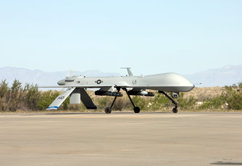 An MQ-1 Predator taxis to the runway at Holloman Air Force Base Canvas Art - HIGH-G ProductionsStocktrek Images (35 x 24)