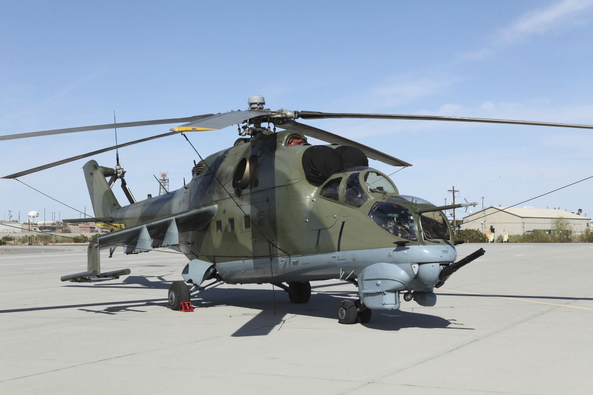 An Mi-24 Hind helicopter Canvas Art - Stocktrek Images (35 x 23)