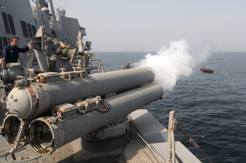 An Mk-46 recoverable exercise torpedo is launched aboard USS Truxtun Canvas Art - Stocktrek Images (35 x 23)