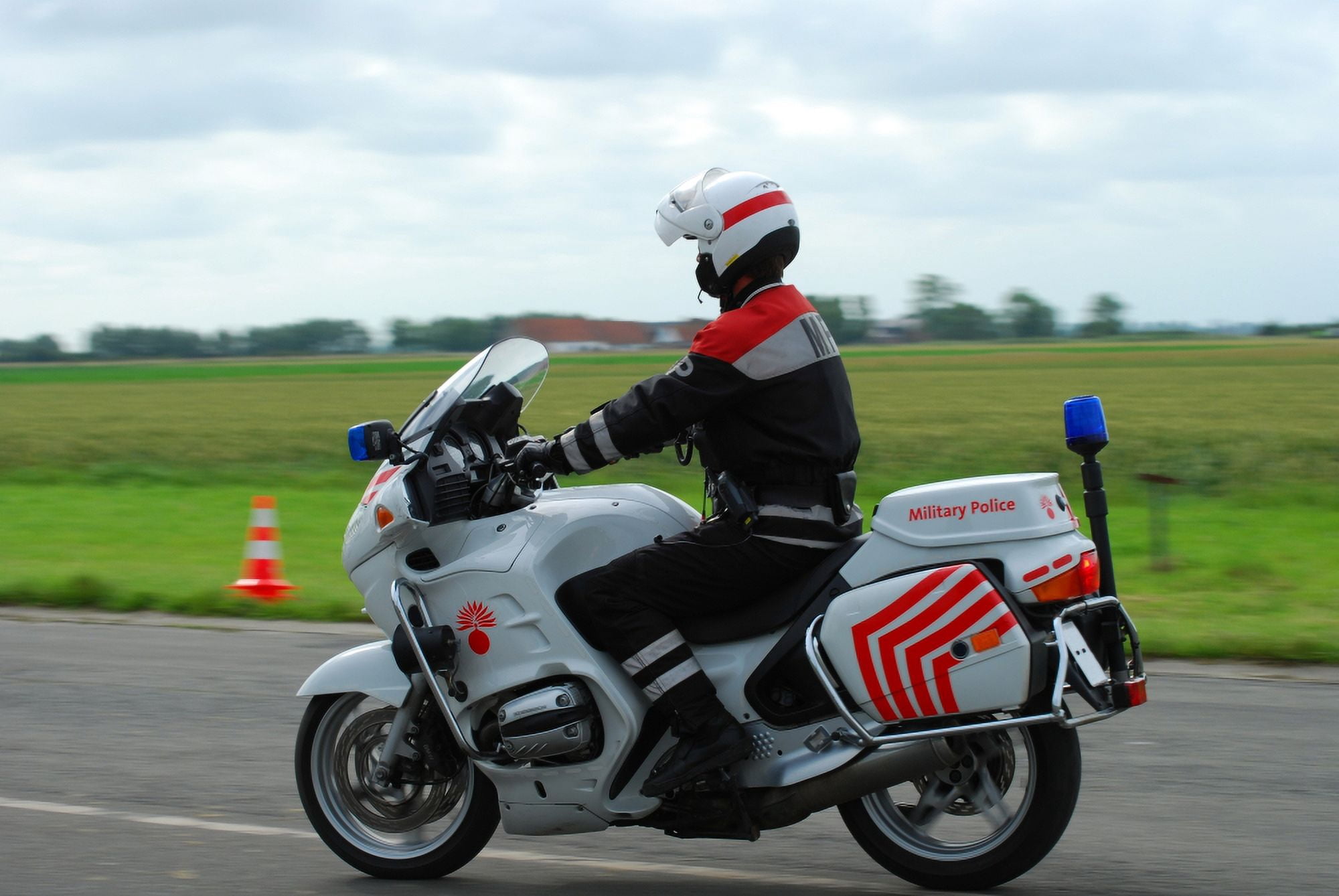 An officer of the Military Police of Belgium on his BMW R 1150 RT motorcycle Canvas Art - Luc De JaegerStocktrek Images (34 x 23)