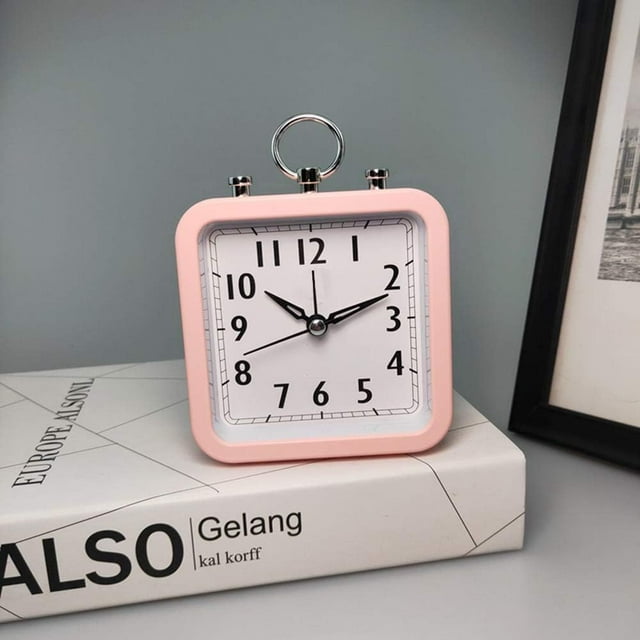 Analog Alarm Clock, Small Lightweight Alarm Clock Non Ticking, Battery