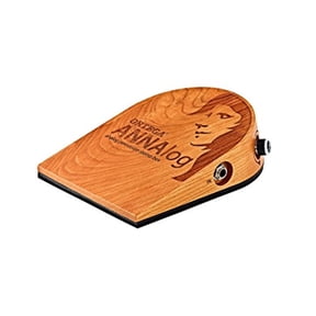 Analog Singer-Songwriter Stomp Box with Built-in Passive Piezo for Kick Sound