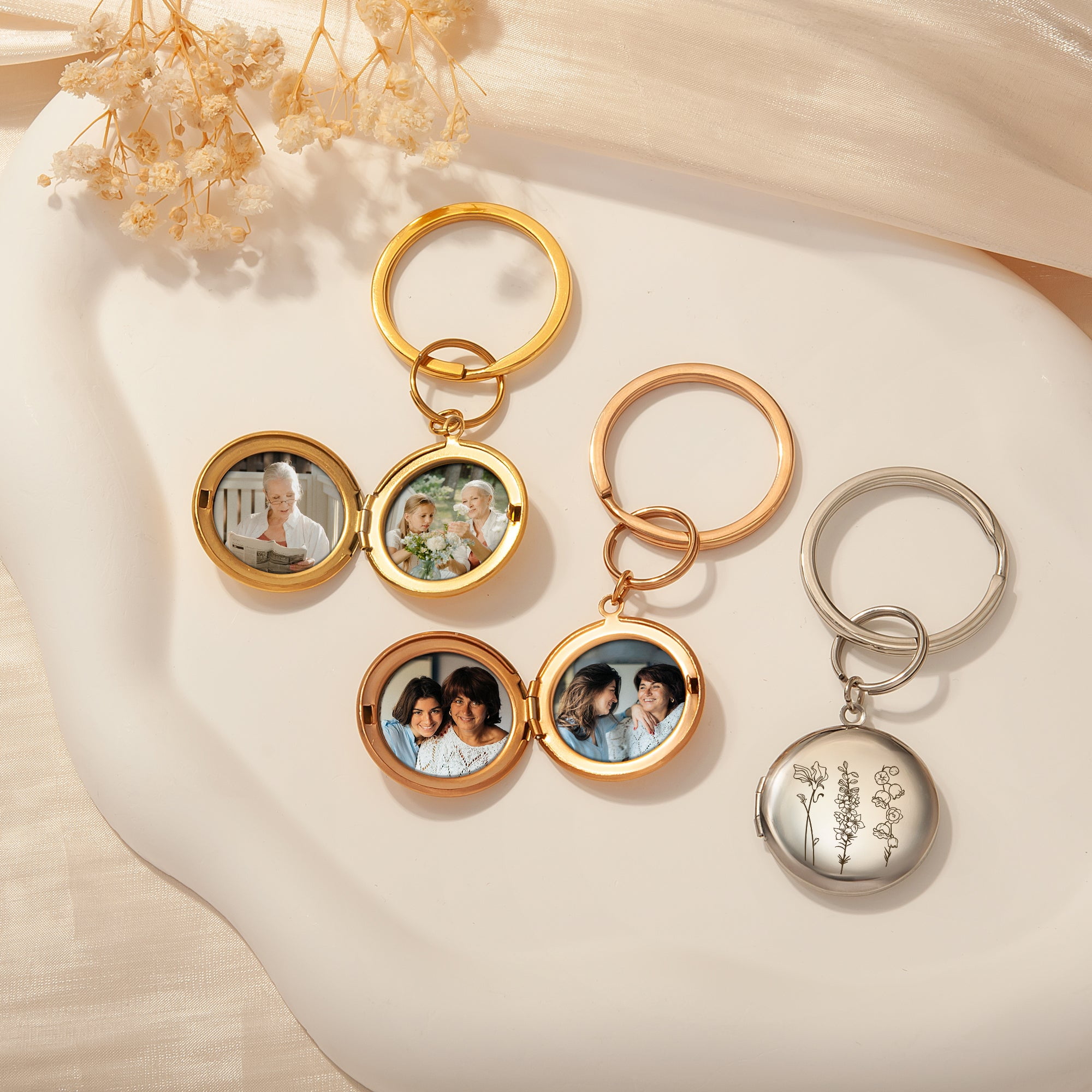 Anavia Personalized Birth Flower Keychain Birthday Gift for Girls Her Daughter Mom Friend Sister Wedding Anniversary Christmas