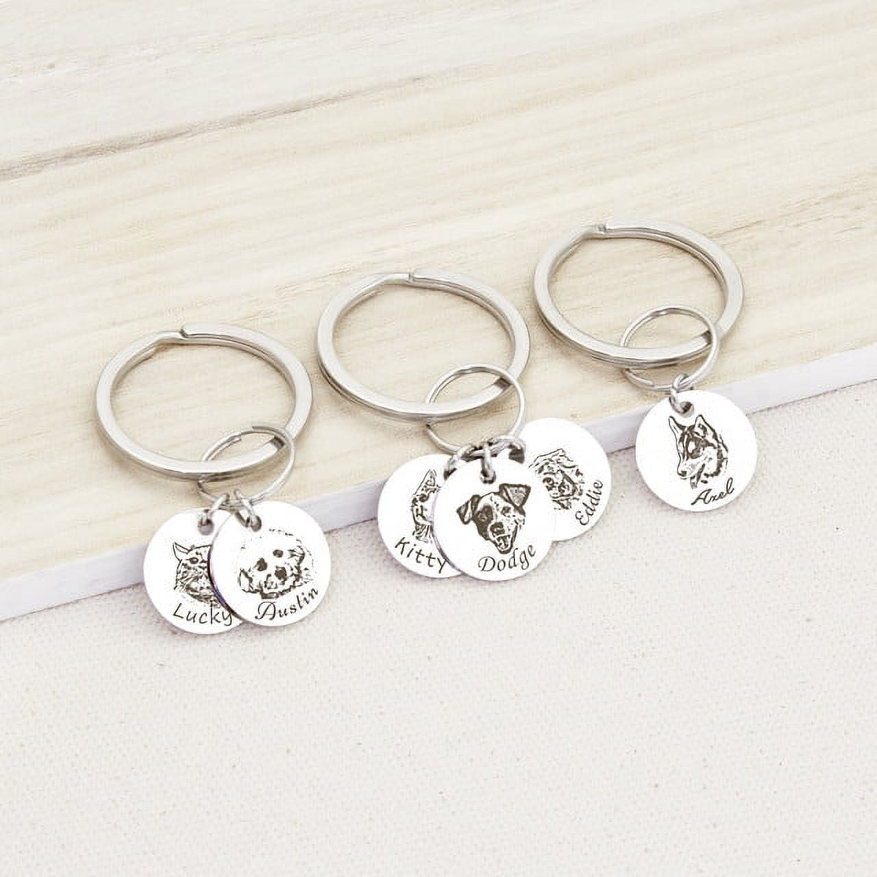 Anavia Personalized Pet Portrait Custom - Pet Portriat Keychain - Pet Photo Keychain for Pet Lovers Gift - Engraved Keychain Pet Memorial Gift for Friend - 1 Disc