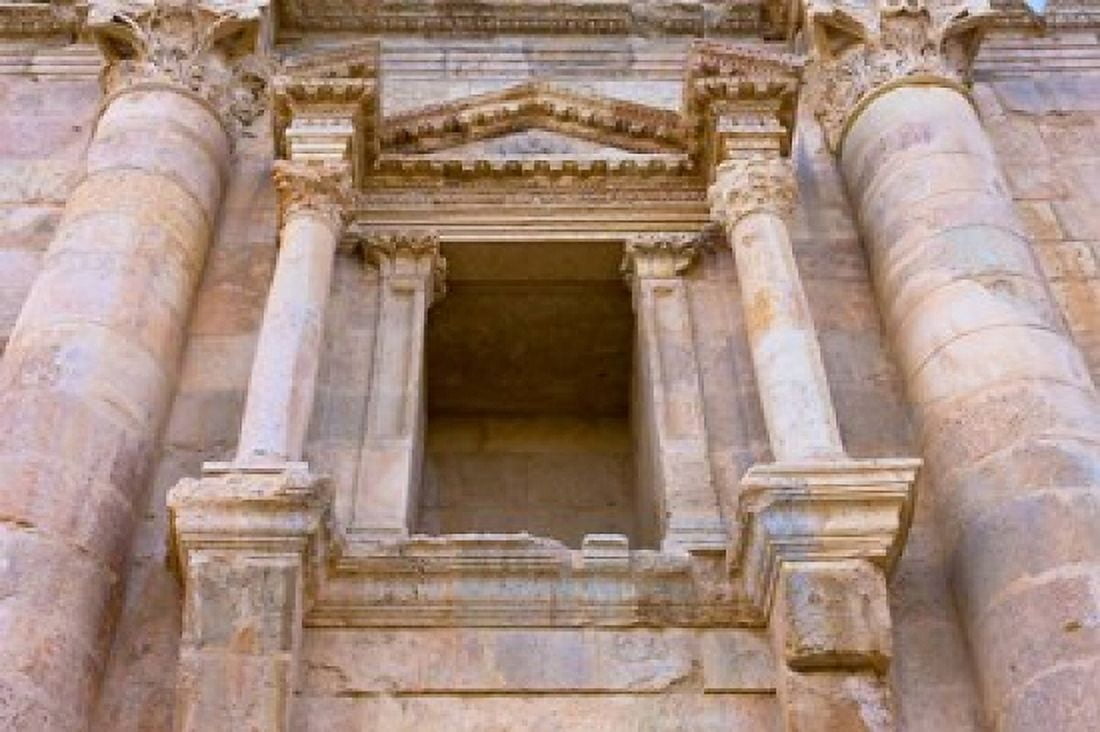 Ancient Jerash Gate Amman Jordan Canvas Art - Keren Su DanitaDelimont (24 x 16)