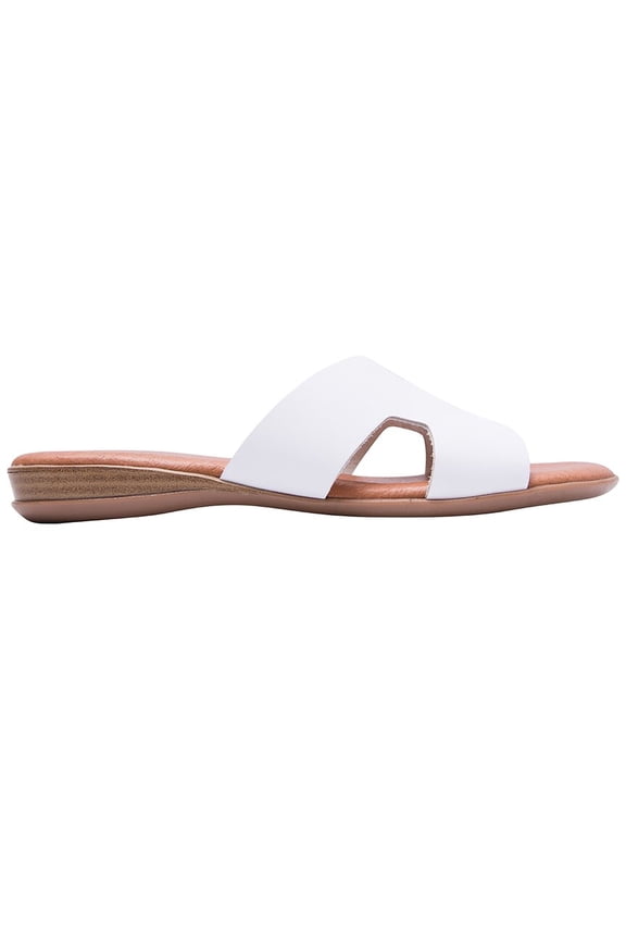 Nadenka Sandal, 5