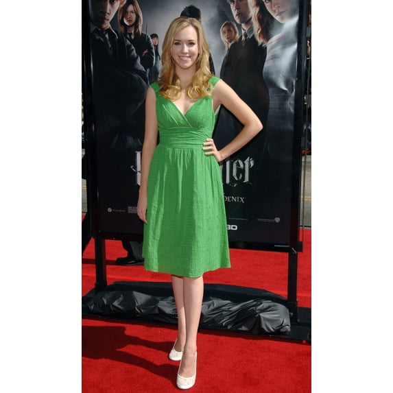 Andrea Bowen At Arrivals For Harry Potter And The Order Of The Phoenix Premiere Grauman'S Chinese Theatre Los Angeles