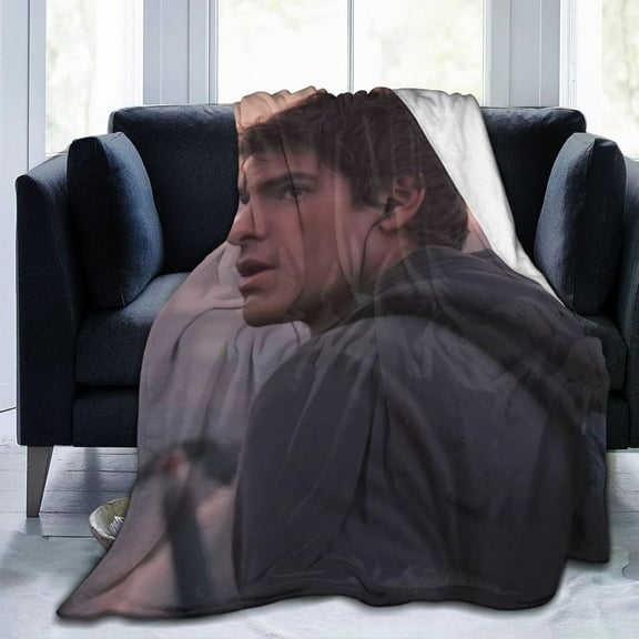 Andrew Garfield Blanket Bedding Fleece Blanket Soft Throw Blankets Lightweight Anti-Static Blanket - 3 Sizes