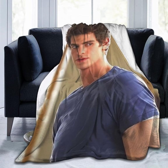 Andrew Garfield Blanket Bedding Fleece Blanket Soft Throw Blankets Lightweight Anti-Static Blanket - 3 Sizes
