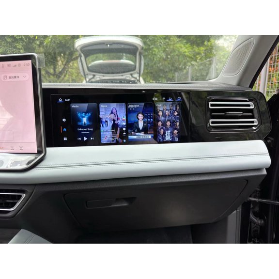 Andriod 13.0 For Volkswagen Tiguan L 2024 Car Radio Co-pilot Passenger Touch Screen Head Unit Carplay Auto Multimedia Player