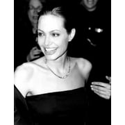 Angelina Jolie At The New York Premiere Of Bone Collector, 102899 Celebrity (16 x 20)