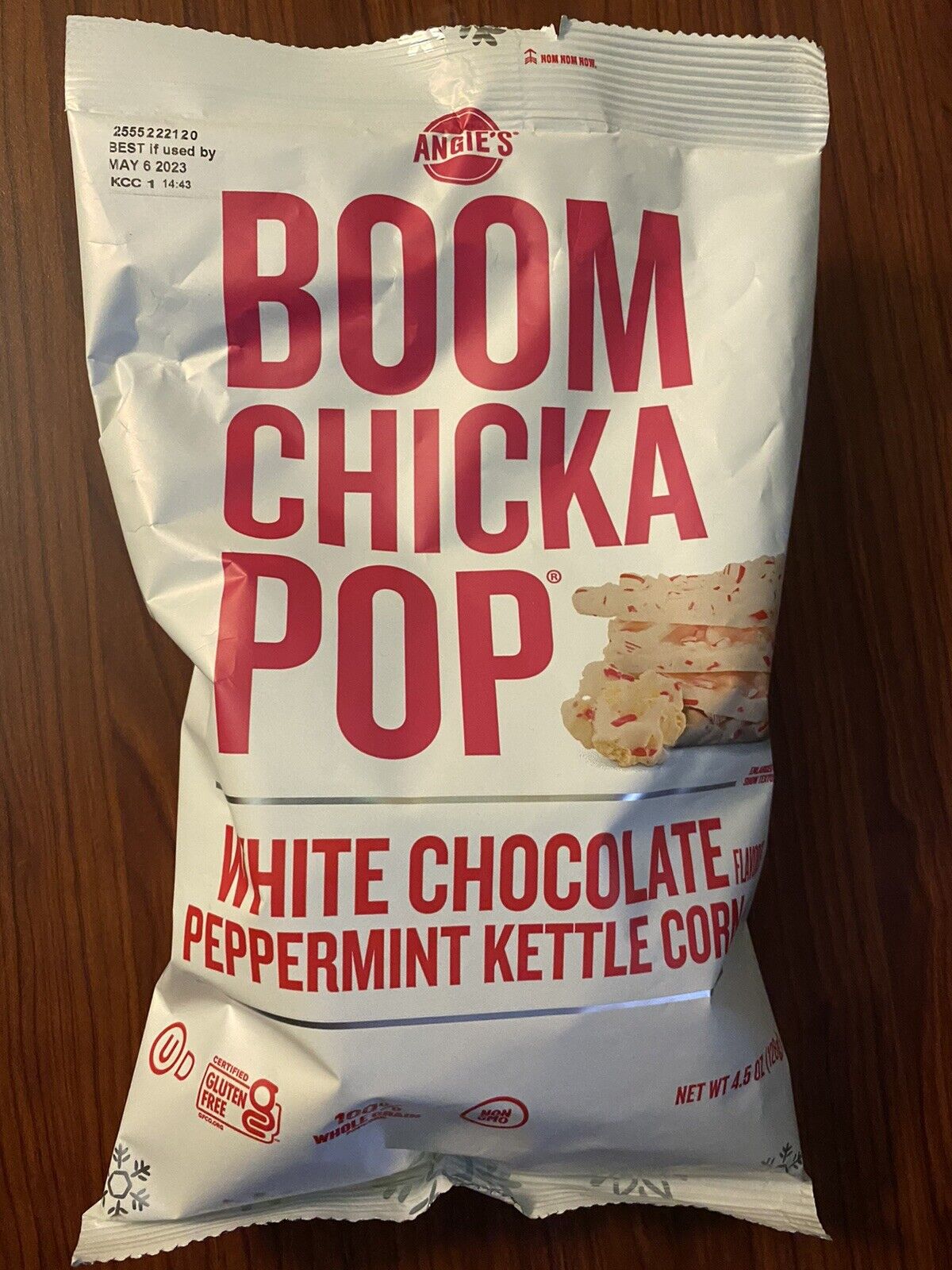 Angies Boom Chicka Pop Popcorn CHRISTMAS WHITE CHOCOLATE PEPPERMINT