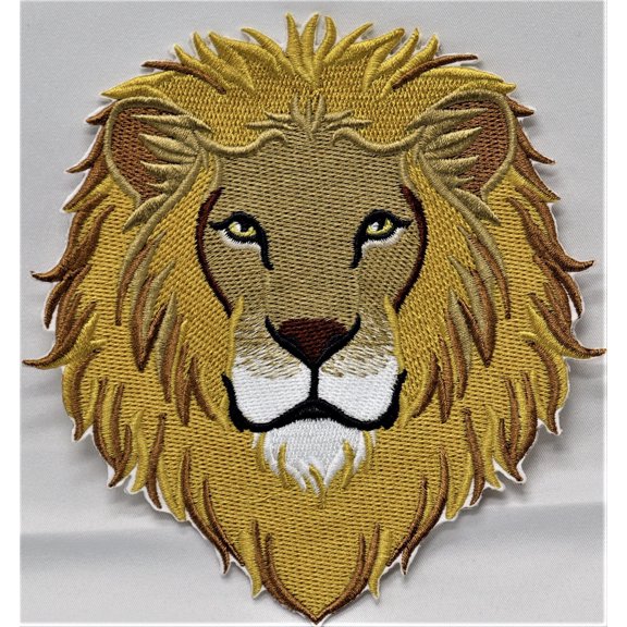 Animal Kingdom [Mighty Lion Face] Embroidered Iron on/Sew patch [5.32" X 5.58"]