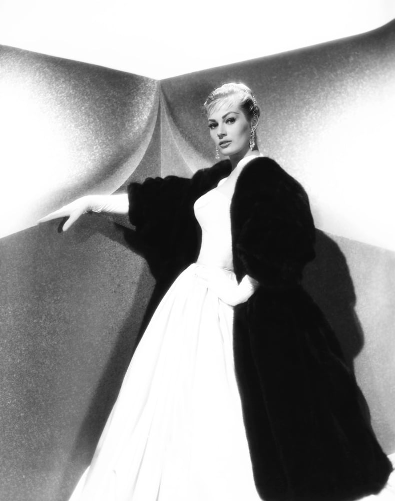 Anita Ekberg Canvas Art - (16 x 20)