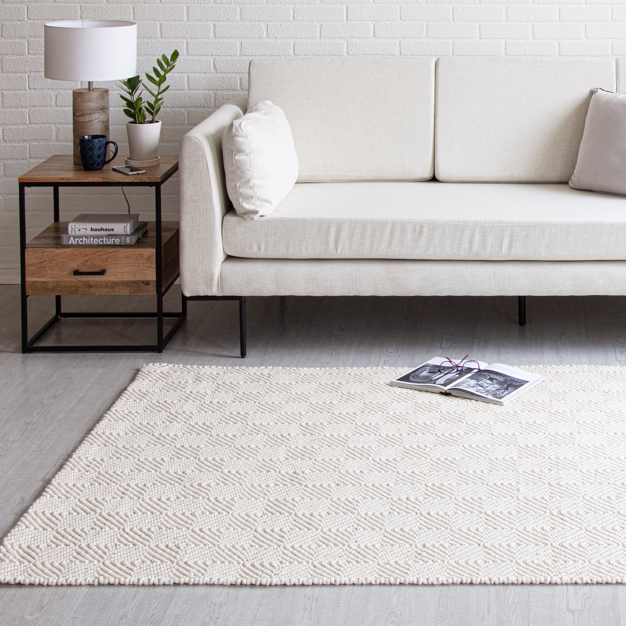 Ivory Hand-Woven Wool Rectangular 4' x 6' Area Rug
