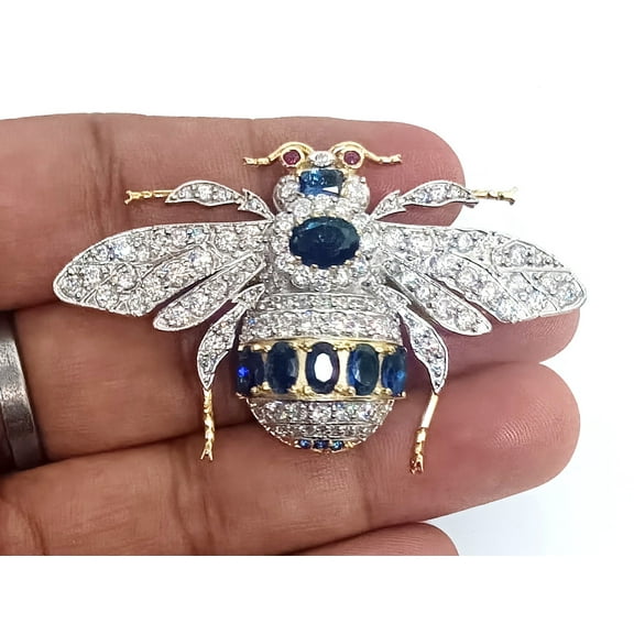 Ankita Gemstones Cubic Zircon Sapphire Ruby 925 Silver Bee Brooch Replica Silver Zircon Brooch