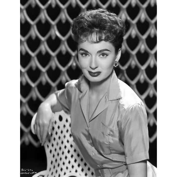 Ann Blyth sitting and Leaning Portrait Photo Print (8 x 10)