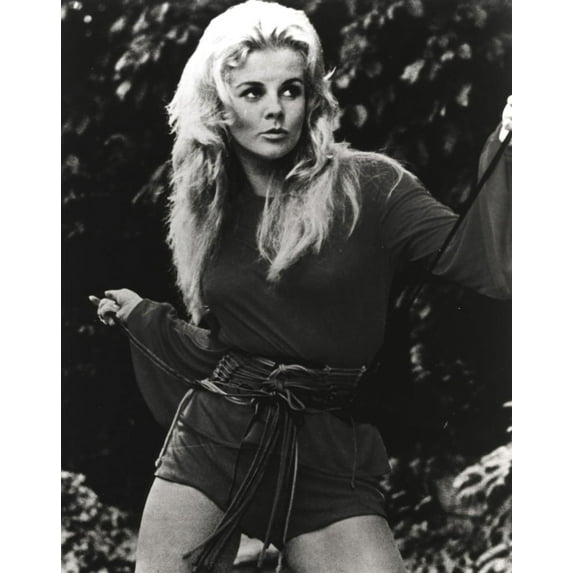 Ann-Margaret wearing a shirt dress Photo Print (24 x 30)