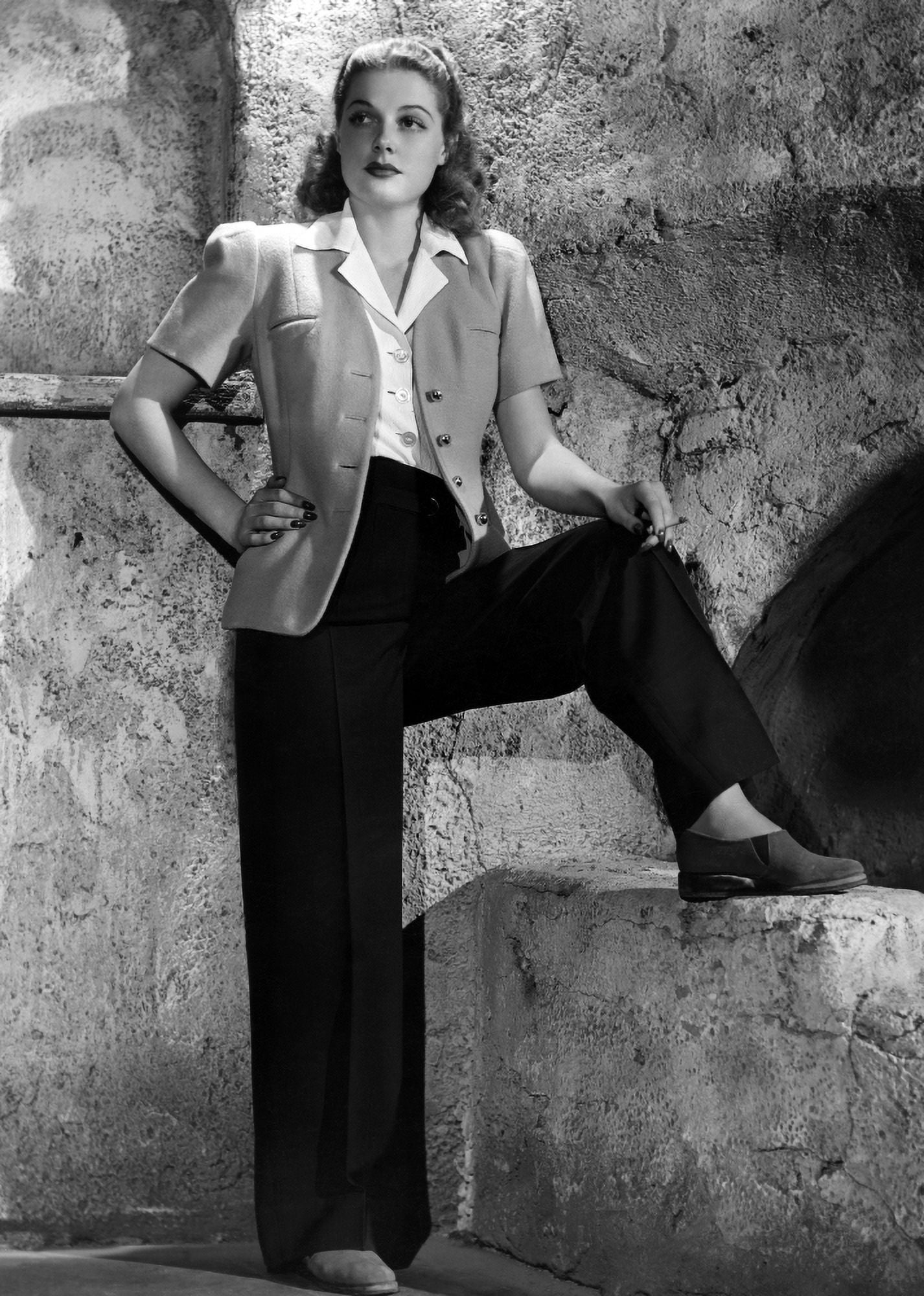 Ann Sheridan Canvas Art - (16 x 20)