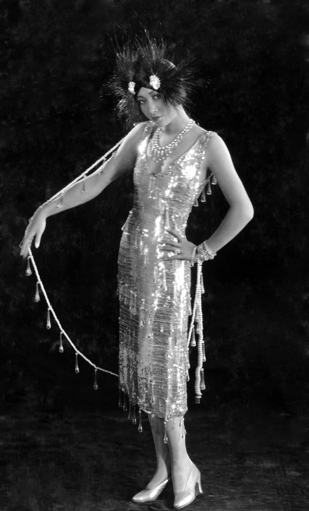 Anna May Wong Canvas Art - (16 x 20)