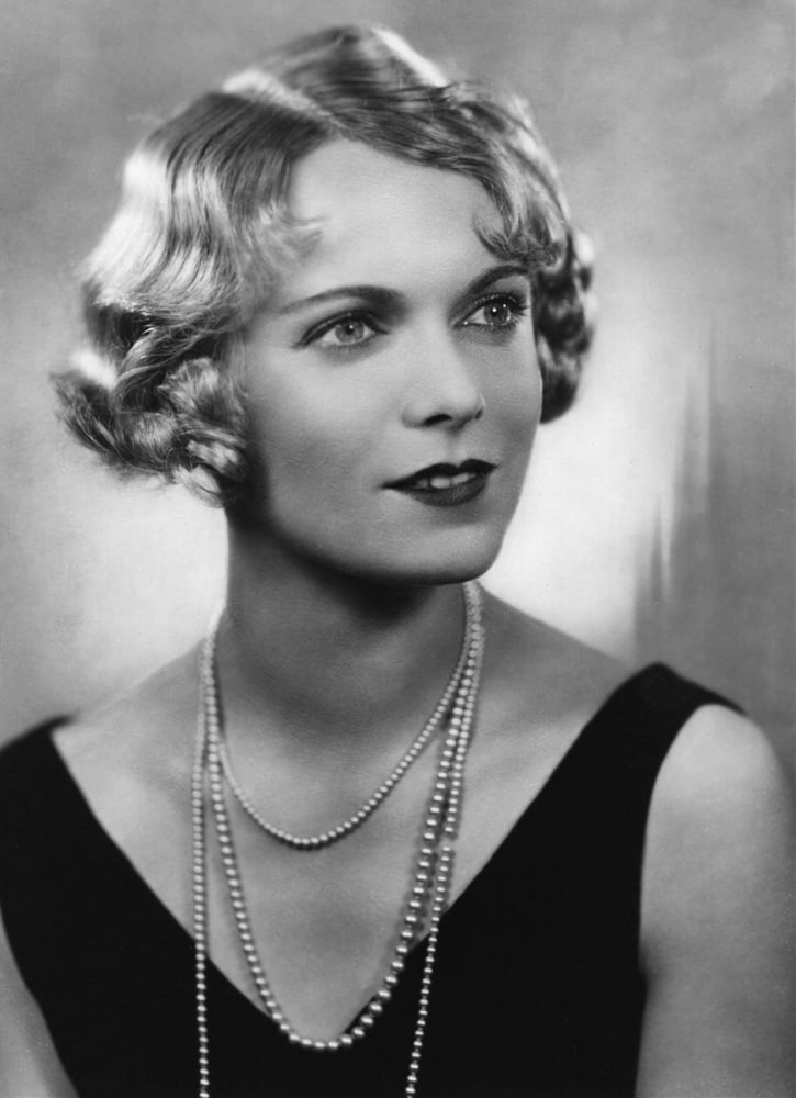 Anna Neagle Canvas Art - (16 x 20)