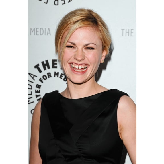 Anna Paquin At Arrivals For True Blood At Paley Fest 2009 Arclight Cinerama Dome Los Angeles Ca April 13 2009. Photo