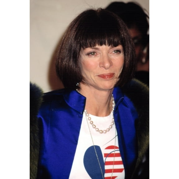 Anna Wintour At The VhVogue Fashion Awards, 101901, Nyc, By Cj Contino. Celebrity (16 x 20)