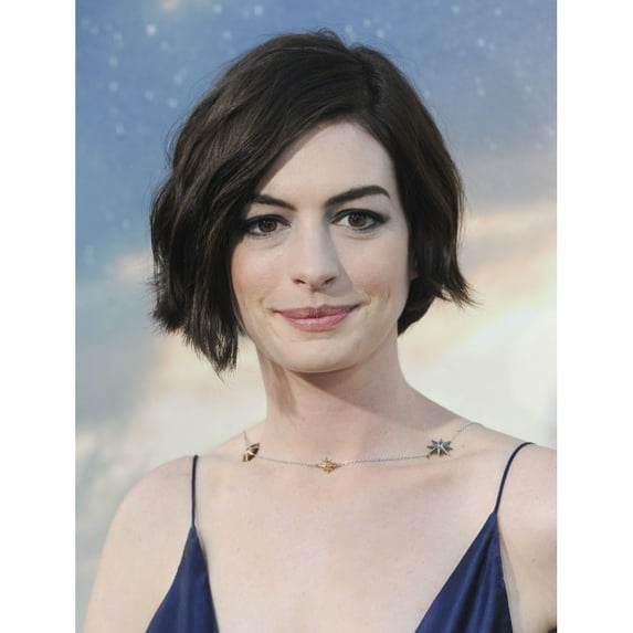 Anne Hathaway At Arrivals For Interstellar Premiere Tcl Chinese 6 Theatres Los Angeles Ca