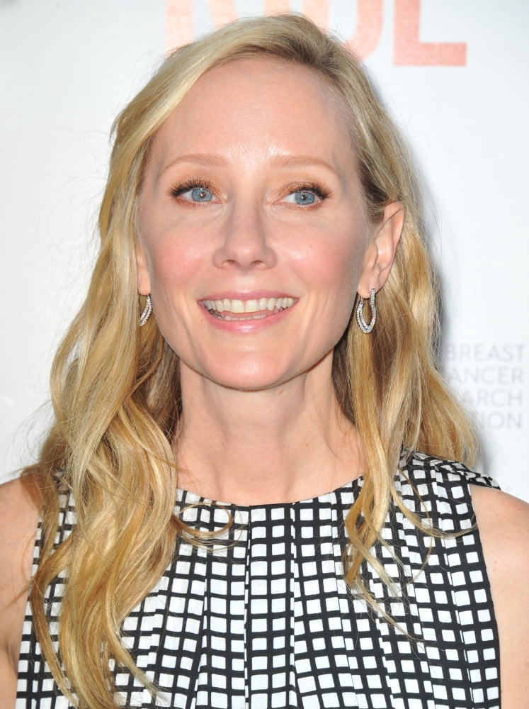 Anne Heche At Arrivals For Ride Premiere Canvas Art - (16 x 20)
