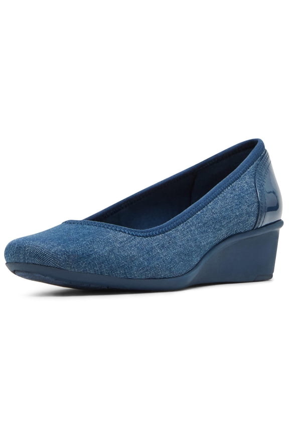 Women's Wisher Wedge Pump