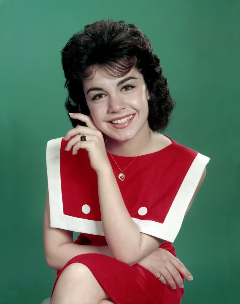 Annette Funicello Canvas Art - (16 x 20)