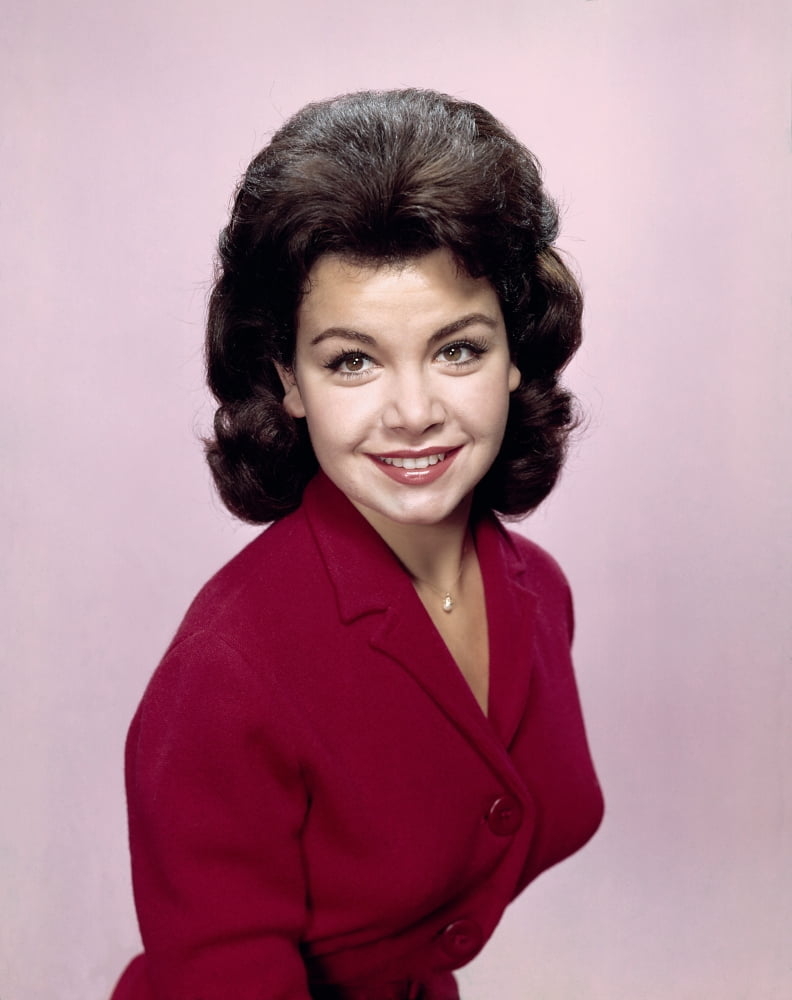 Annette Funicello Canvas Art - (16 x 20)