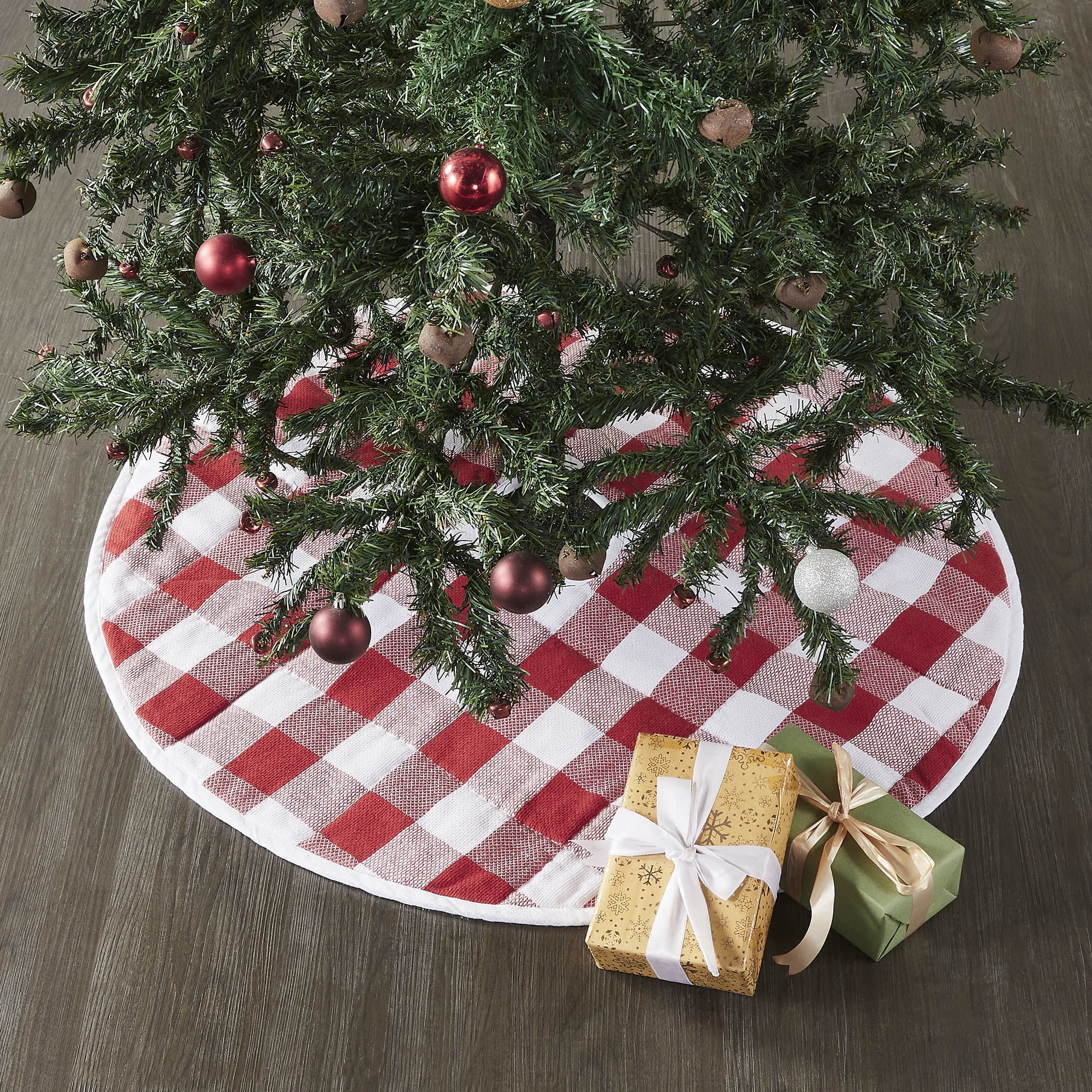 Classic Red and White Plaid Cotton Tree Skirt 36"