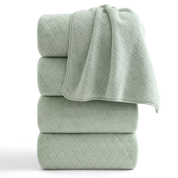 Beartech 4 Pack Large Size Microfiber Bath Towel Set 35×70 IN, Soft Highly Absorbent Quick Dry Bath Towels, Lint Resistant Multipurpose Bathroom Towels for Family Home Hotel Spa, Light Green