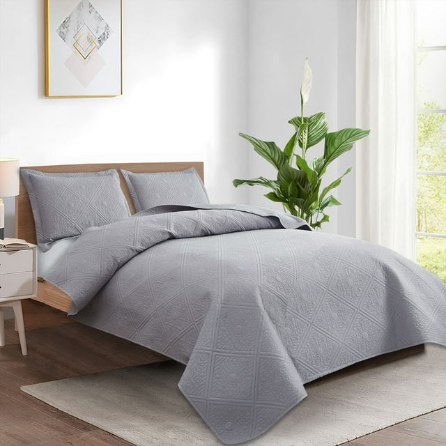 Anray Home Light Gray Quilt Set King Size Floral Bedding Microfiber