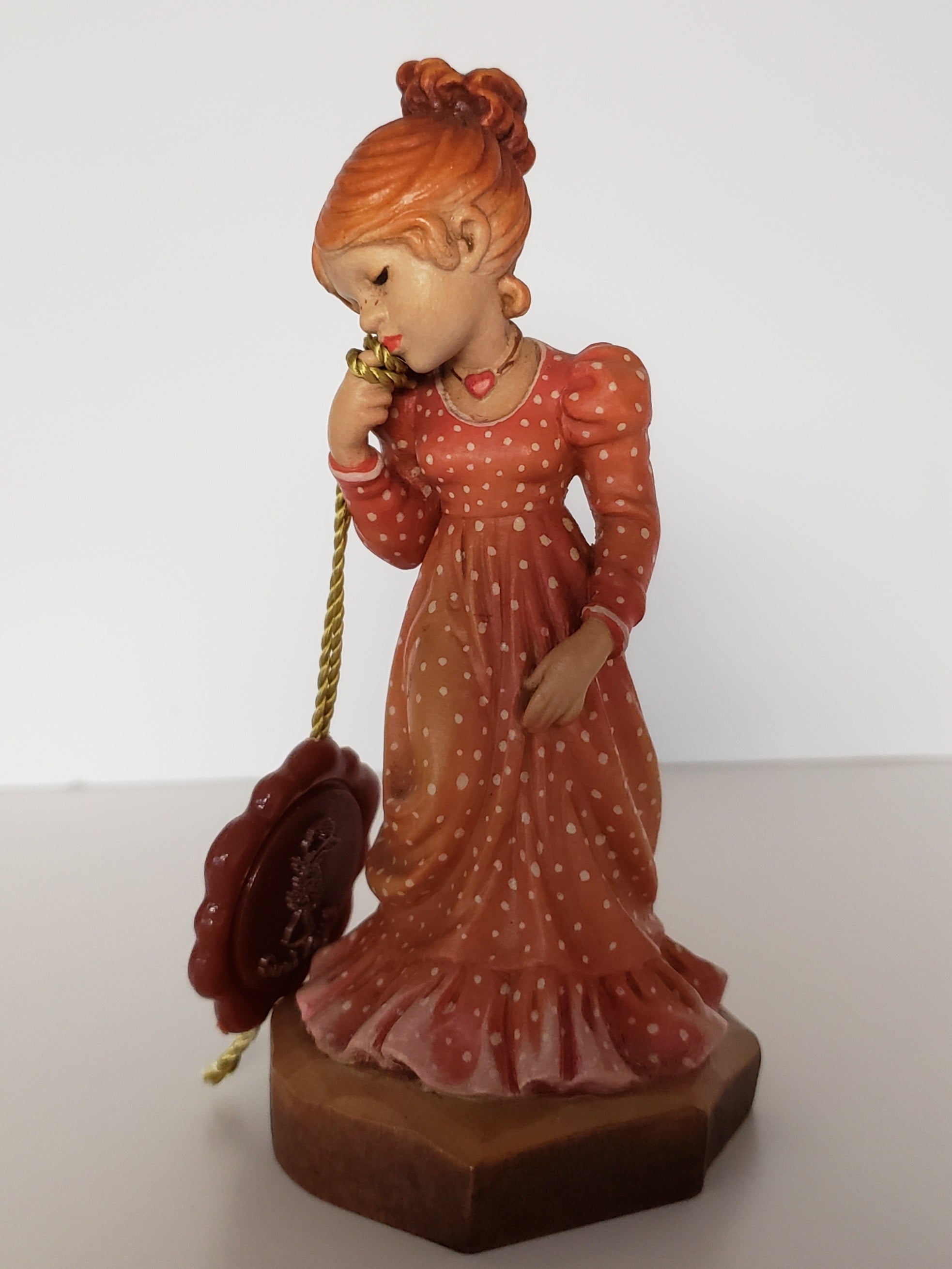 Anri The Sara Kay Collection. Wood Carved Figurines Made in Italy