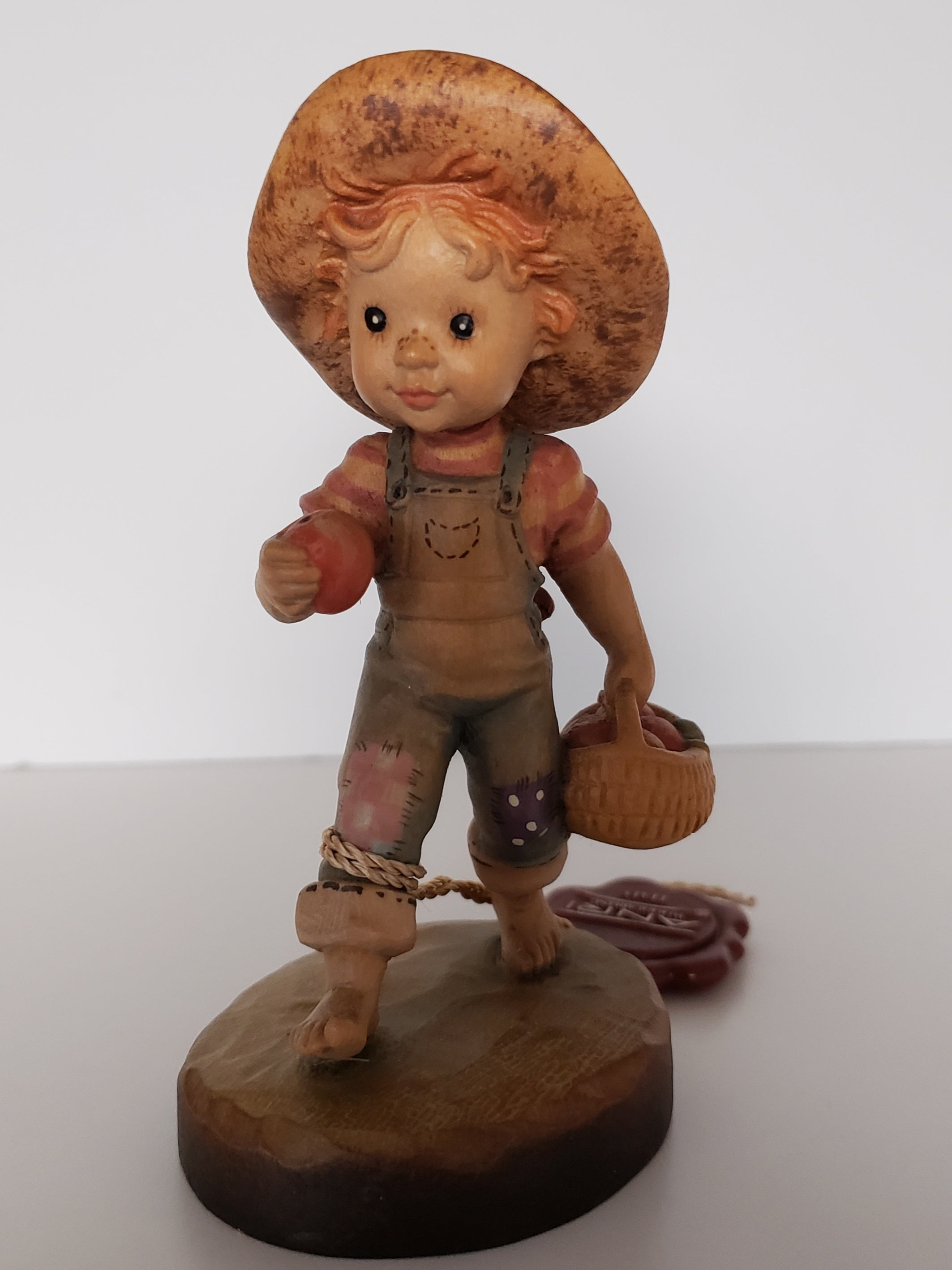 Anri The Sara Kay Collection. Wood Carved Figurines Made in Italy