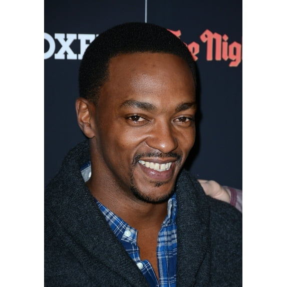 Anthony Mackie At Arrivals For The Night Before Premiere, Landmark Sunshine Cinema, New York, Ny November 16, 2015. Photo By Derek StormEverett Collection Celebrity (16 x 20)