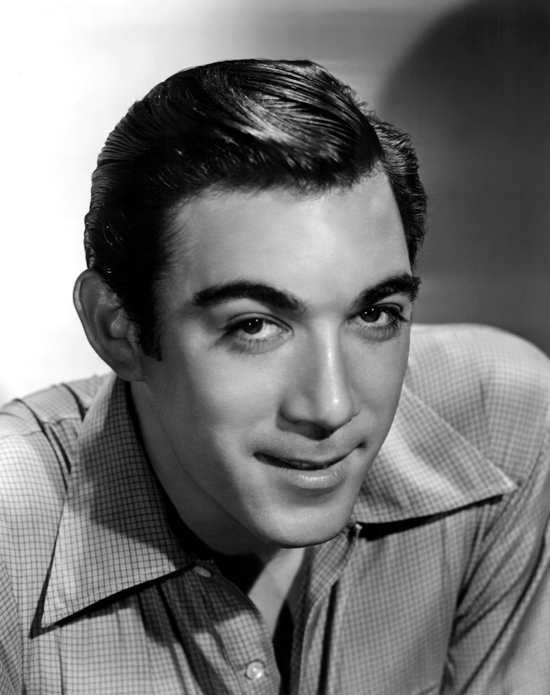 Anthony Quinn Canvas Art - (16 x 20)