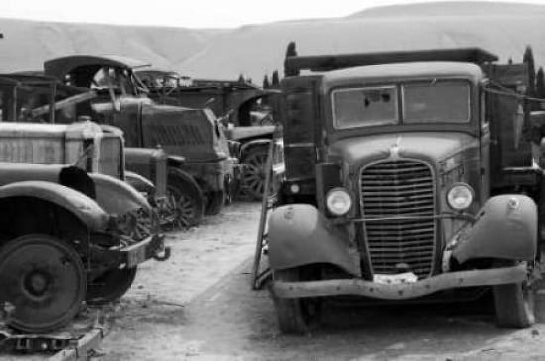 Antique Car Graveyard II Canvas Art - Erin Berzel (20 x 28)
