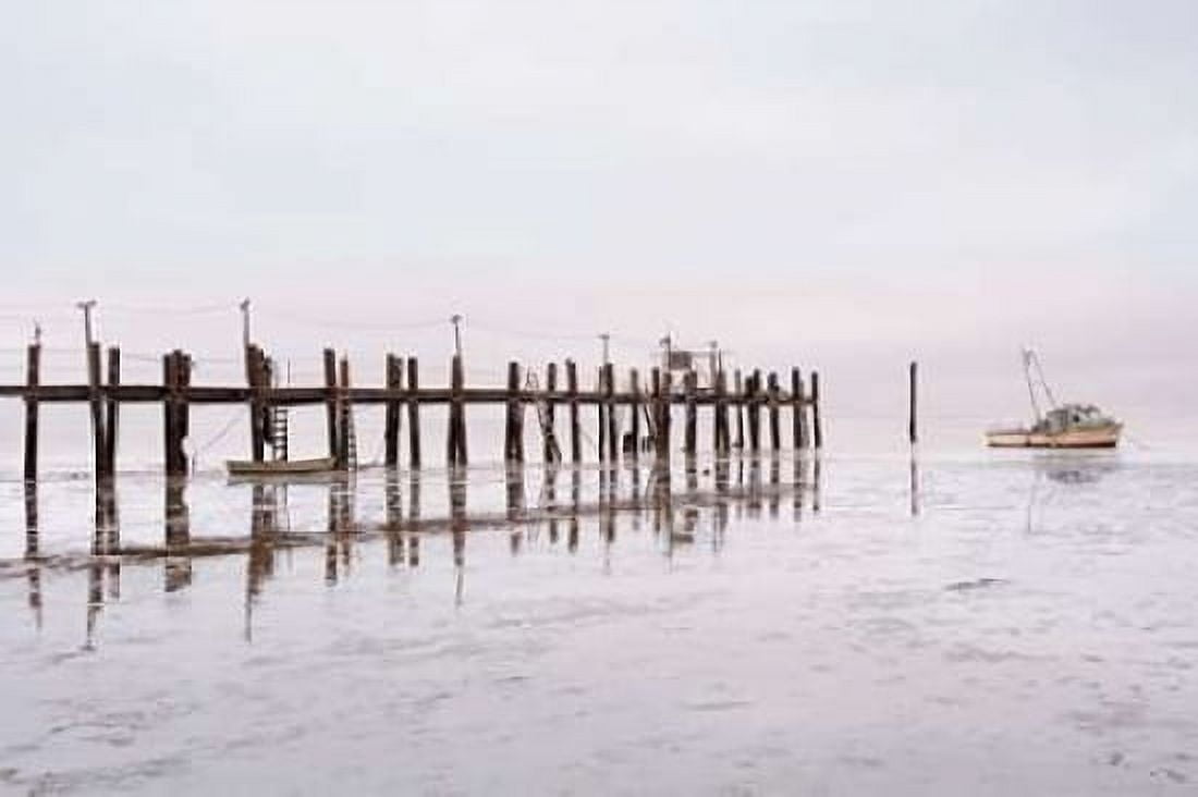 Antique Pier - 103 Canvas Art - Alan Blaustein (12 x 18)