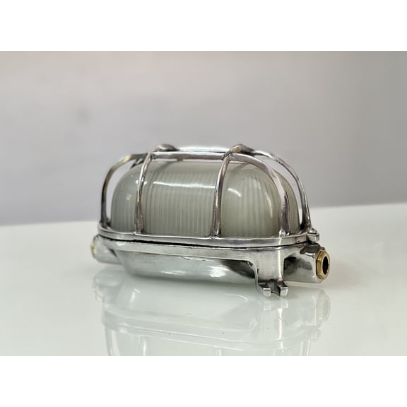 Antique Style Aluminum Metal Oval Bulkhead Ceiling Wall Mount Light Fixture with White Glass