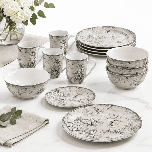 Antique White Porcelain 16-Piece Traditional Dinnerware Set, Service For 4