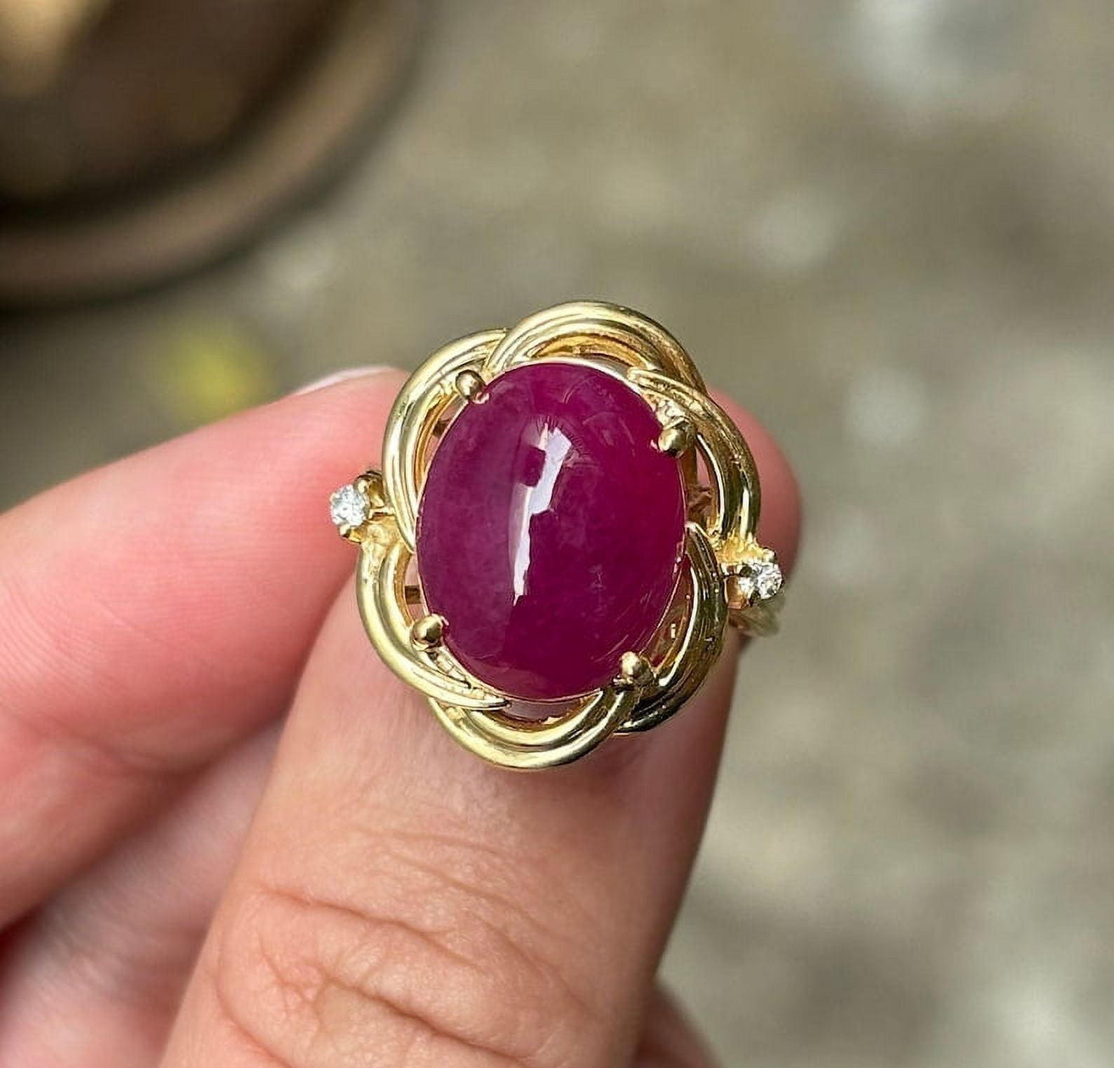 Antiques Certified Natural Ruby Cabochon On 14K Yellow Gold Ring Second Hand Jewelry Estate Ring Women s Size US Red