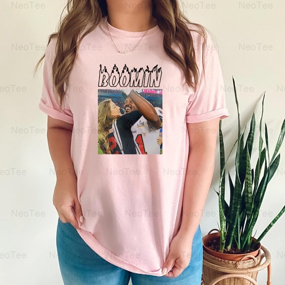 Antonio Brown Boomin Continues Trolling Tom Brady Football Funny T-Shirt Unisex, up to 5XL