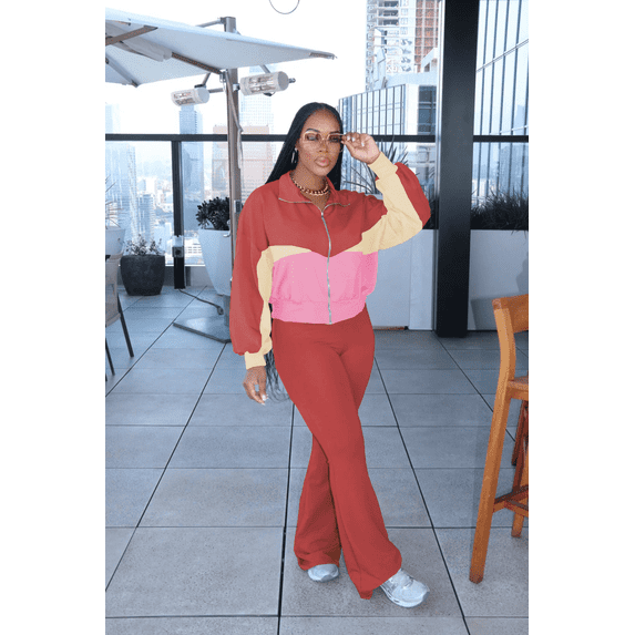 Aomice Women's 2 Piece Tracksuit Set Zip Up Jacket Flare Leg Pants | Color Block Matching Set with Zip Up Jacket and High Waist Flare Pants for Casual, Travel and Everyday Wear-Red Pink-2XL